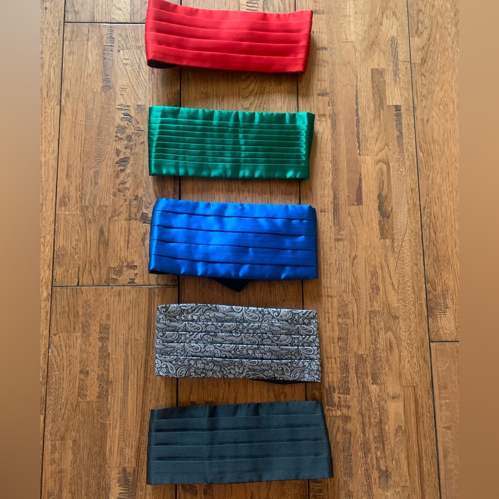 CHILD SIZE CUMMERBUNDS | Vintage | 5 Available- Assorted Colours